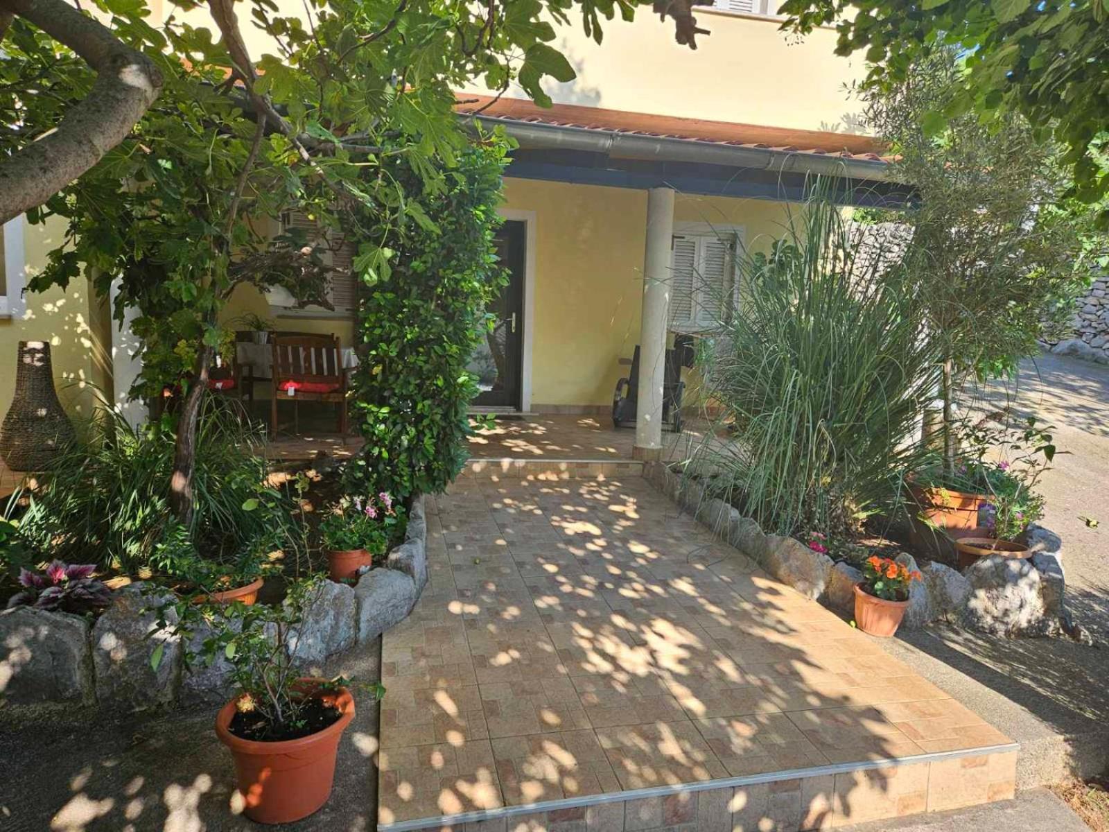 Apartmani Sanja Кленовица Екстериор снимка