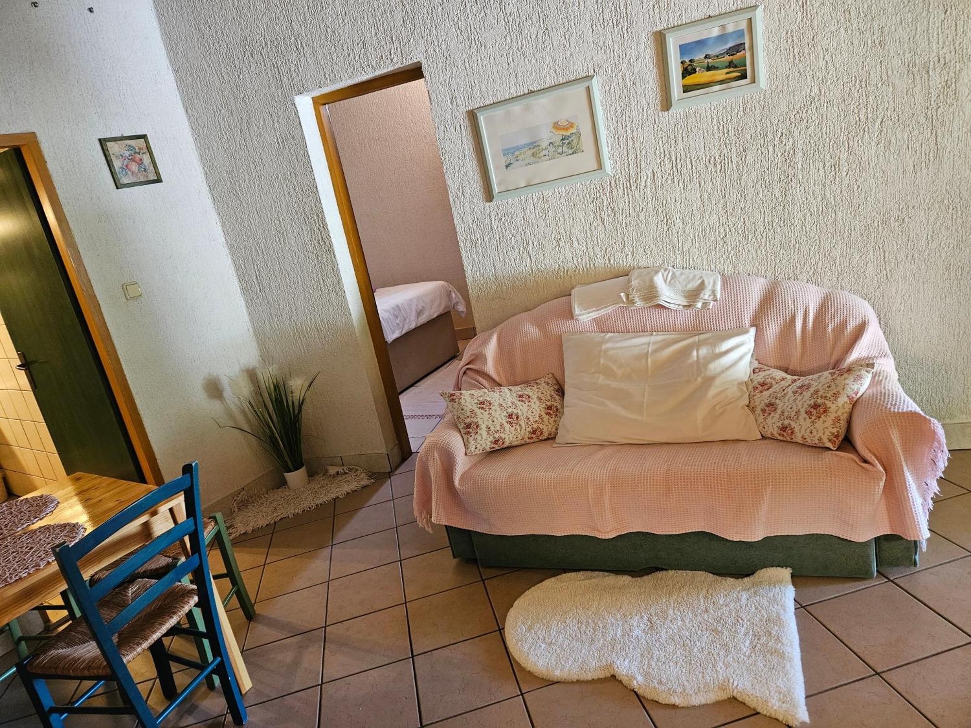 Apartmani Sanja Кленовица Екстериор снимка