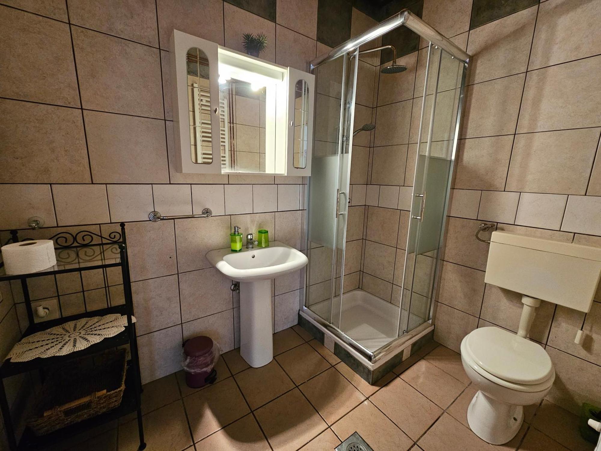 Apartmani Sanja Кленовица Екстериор снимка