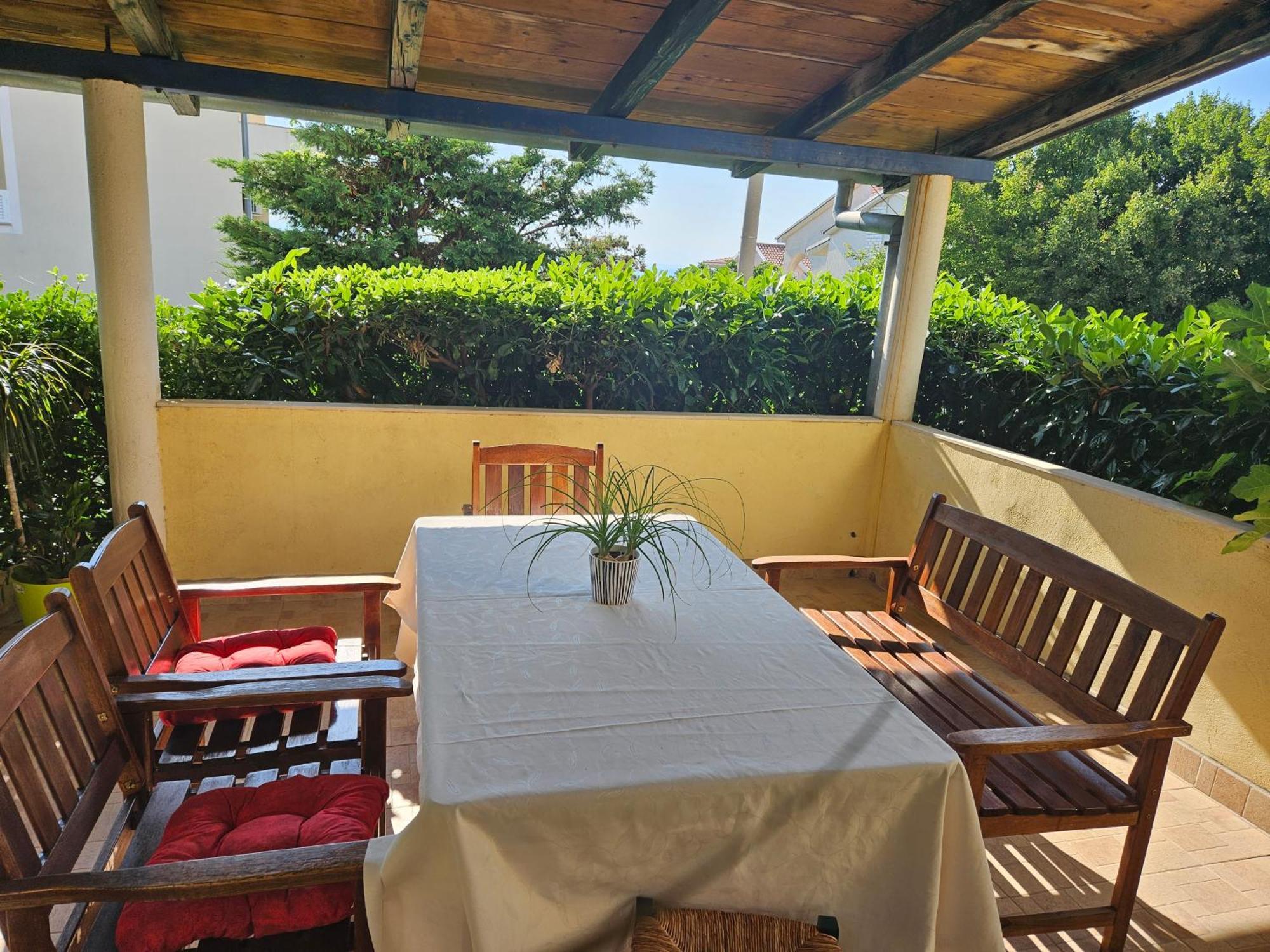 Apartmani Sanja Кленовица Екстериор снимка