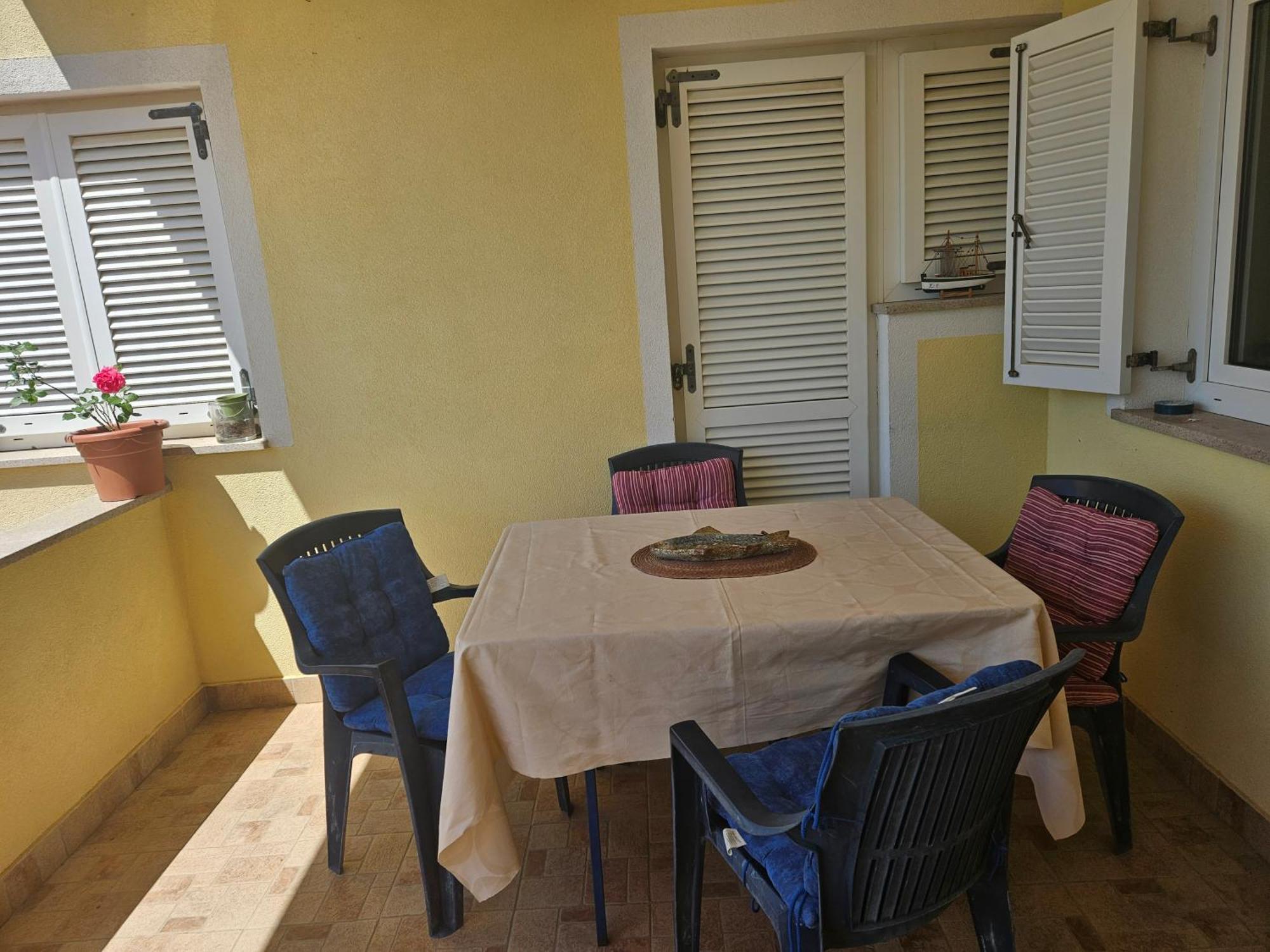 Apartmani Sanja Кленовица Екстериор снимка